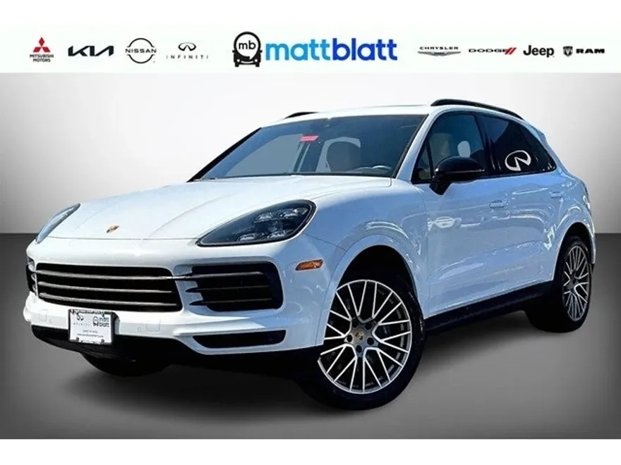 2023 Porsche Cayenne Platinum Edition photo 31