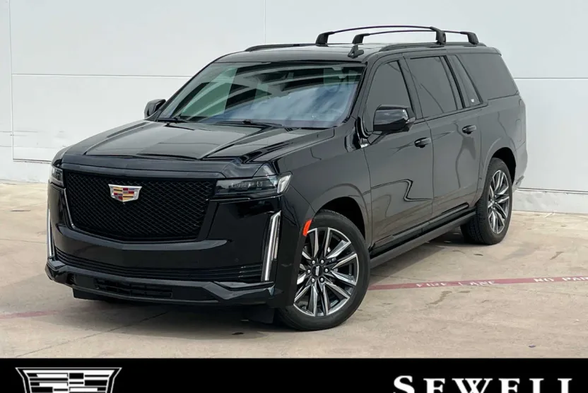 2023 Cadillac Escalade ESV Sport photo 1