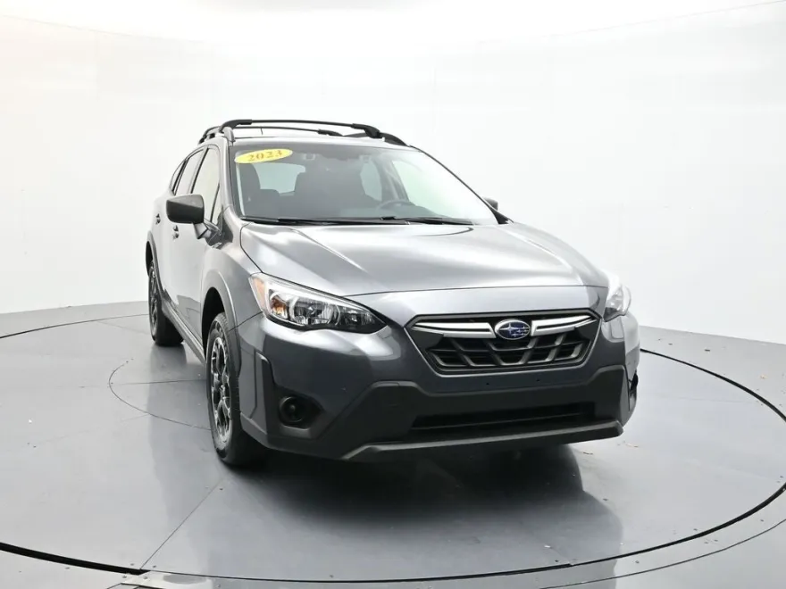 2023 Subaru Crosstrek Base photo 1