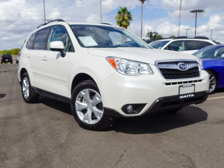 2015 Subaru Forester 2.5i Limited photo 1
