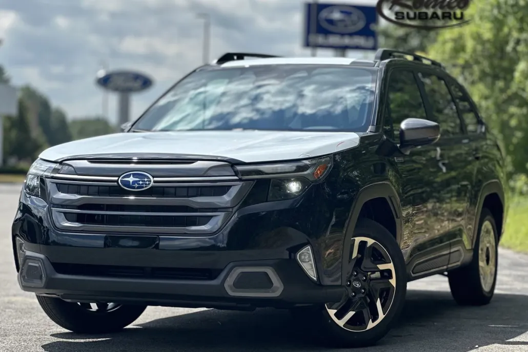 2025 Subaru Forester Limited photo 1