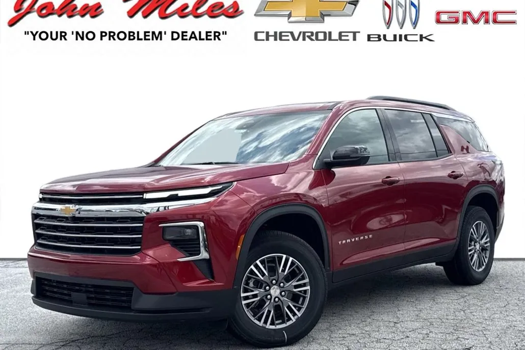 2025 Chevrolet Traverse photo 1