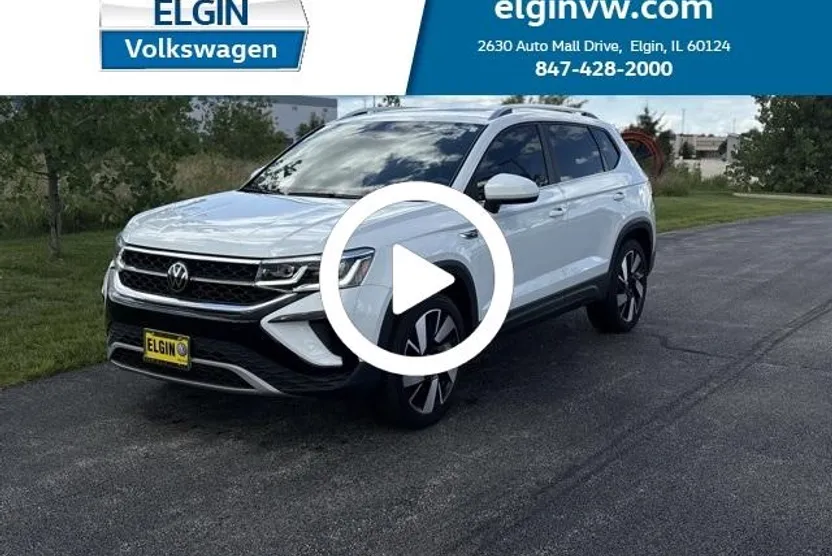 2024 Volkswagen Taos SEL photo 1