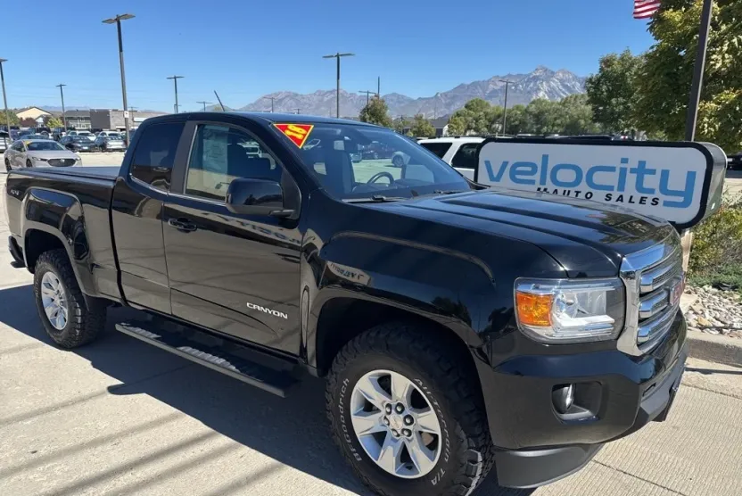 2018 Gmc Canyon SLE photo 1