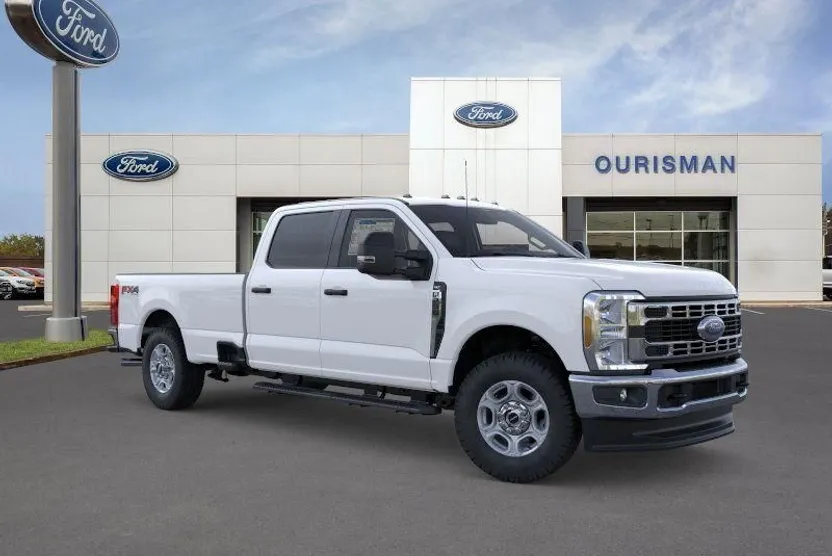 2026 Ford F-250 XLT photo 1