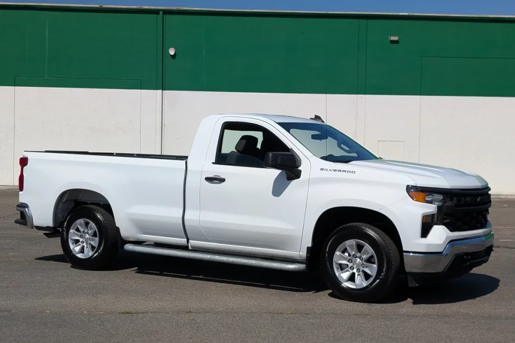2024 Chevrolet Silverado 1500 photo 1