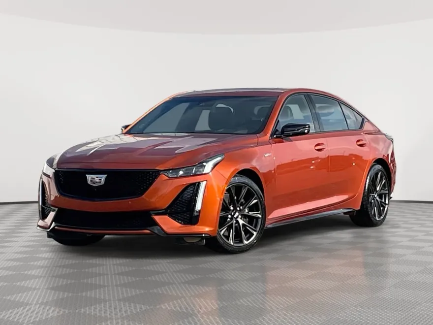 2023 Cadillac CT5 V photo 1