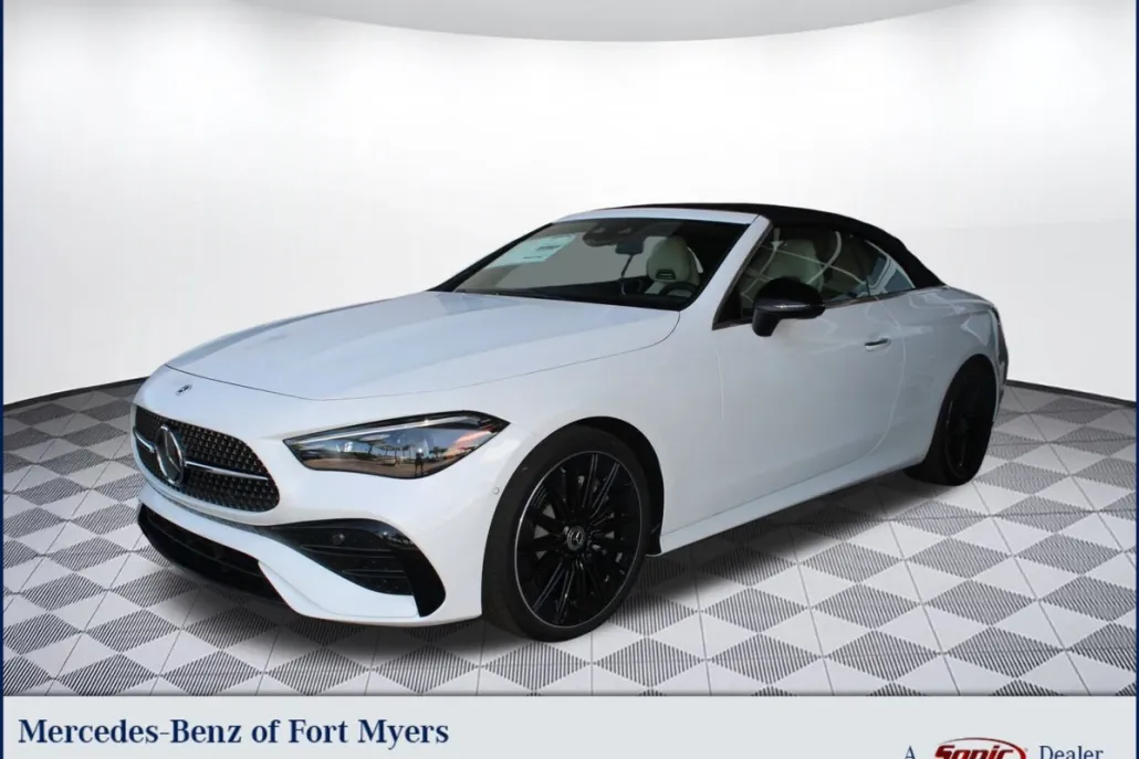2026 Mercedes Benz CLE 450 4MATIC Cabriolet photo 1
