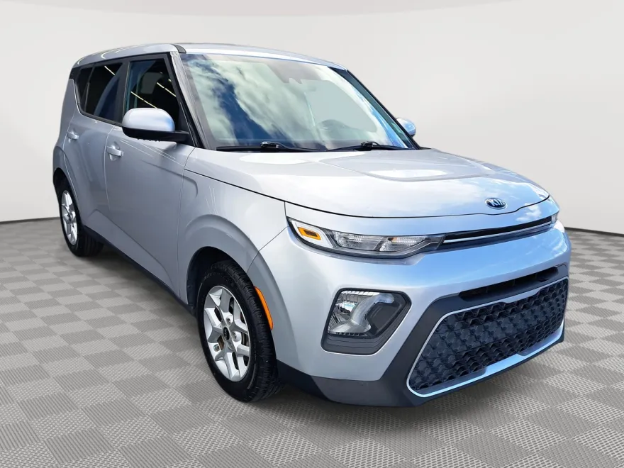 2020 Kia Soul S photo 1