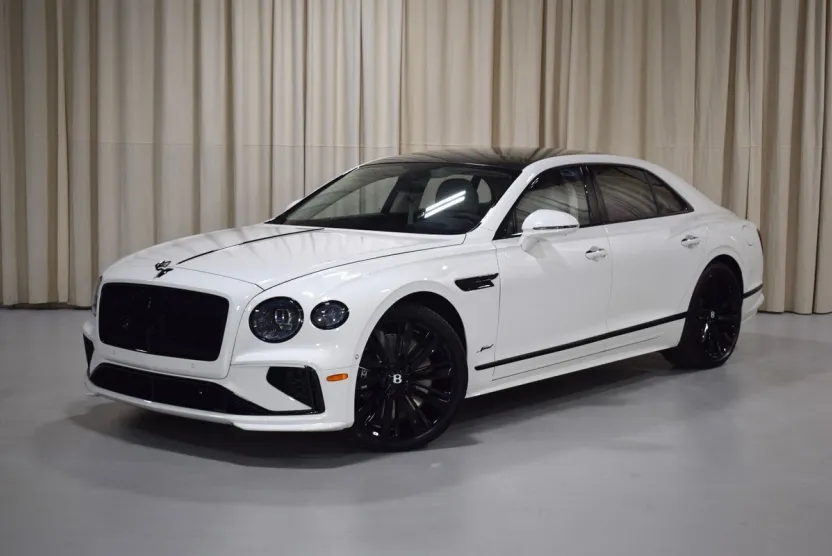 2025 Bentley Flying Spur Speed photo 1