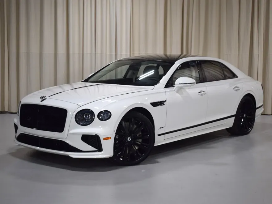2025 Bentley Flying Spur Speed photo 1