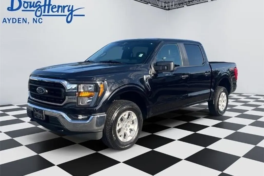 2023 Ford F-150 XLT photo 1