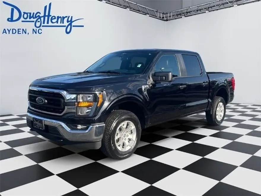 2023 Ford F-150 XLT photo 1