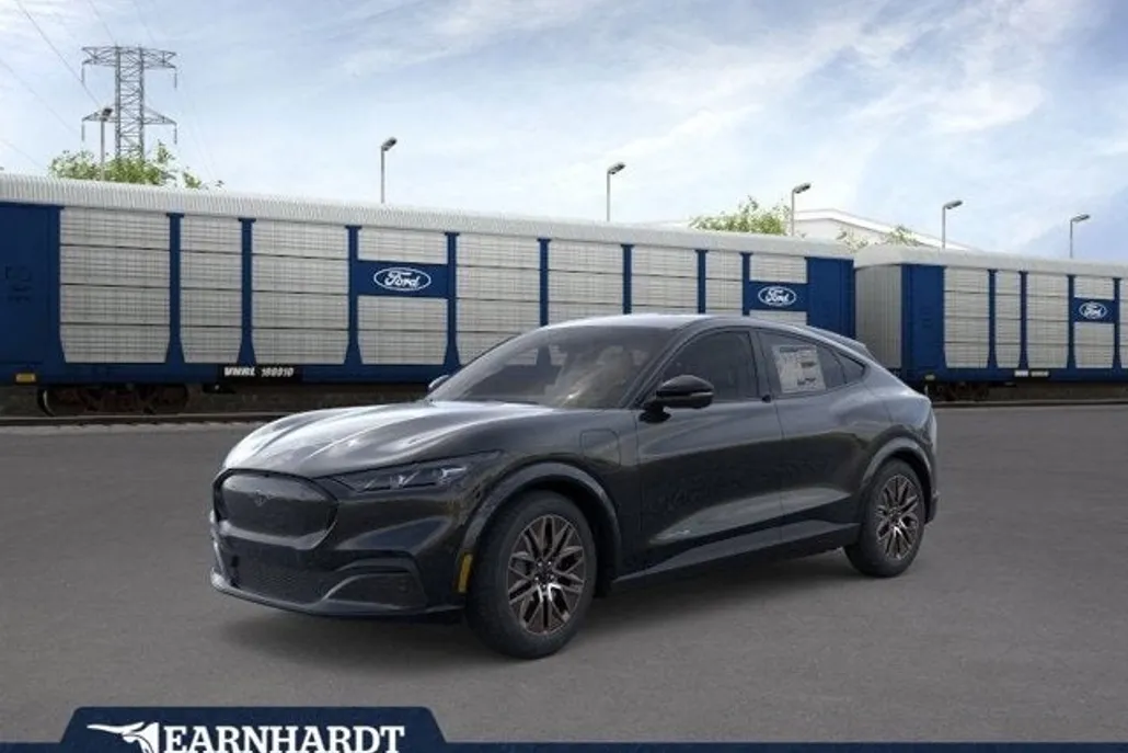 2025 Ford Mustang Mach-E Premium photo 1