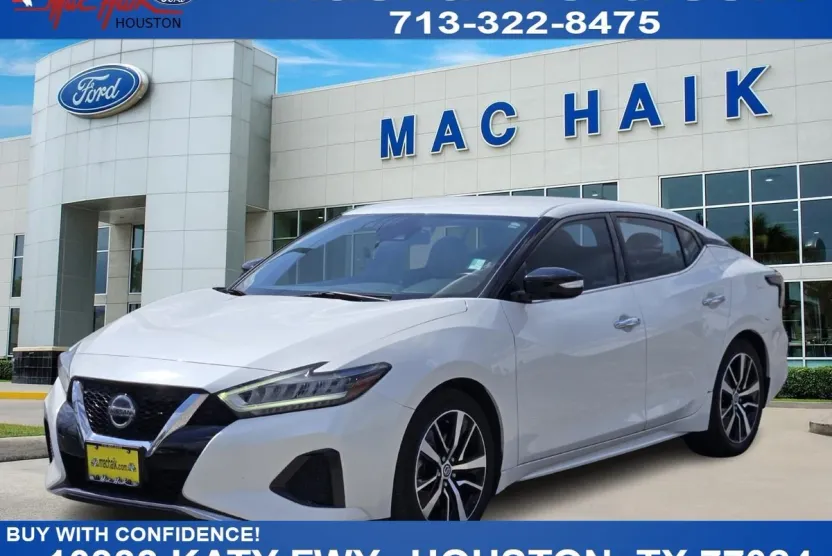 2021 Nissan Maxima SV photo 1