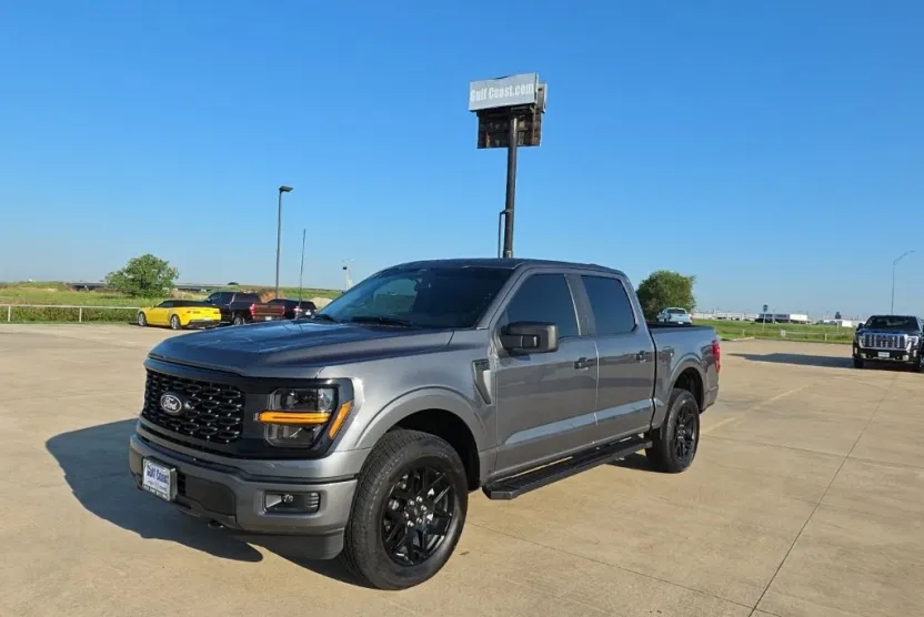 2025 Ford F-150 STX photo 1