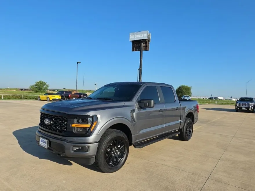 2025 Ford F-150 STX photo 1