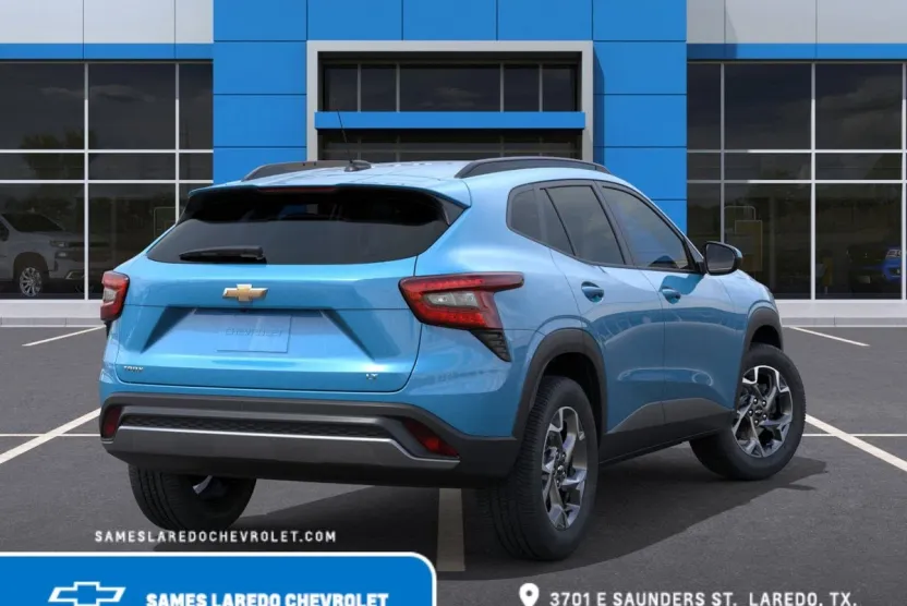 2026 Chevrolet Trax LT photo 1