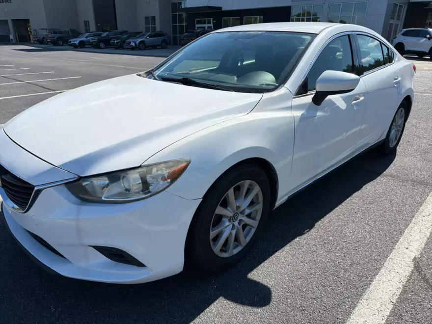2014 Mazda Mazda6 i Sport photo 1