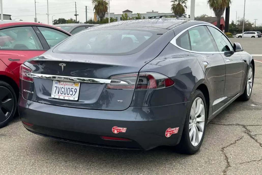 2016 Tesla Model S 75D photo 1