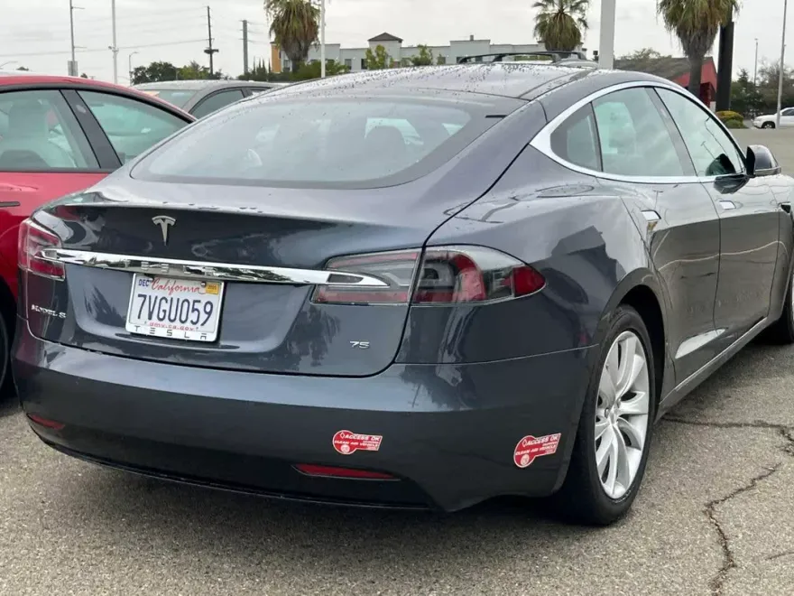 2016 Tesla Model S 75D photo 1