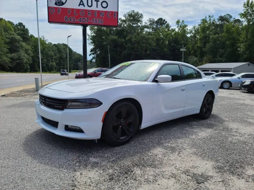 2018 Dodge Charger SXT Plus photo 1