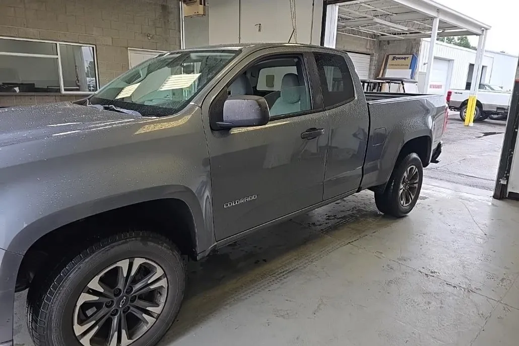 2018 Chevrolet Colorado Work Truck photo 1