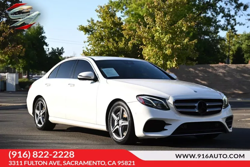 2017 Mercedes Benz E 300 Sport Sedan photo 1