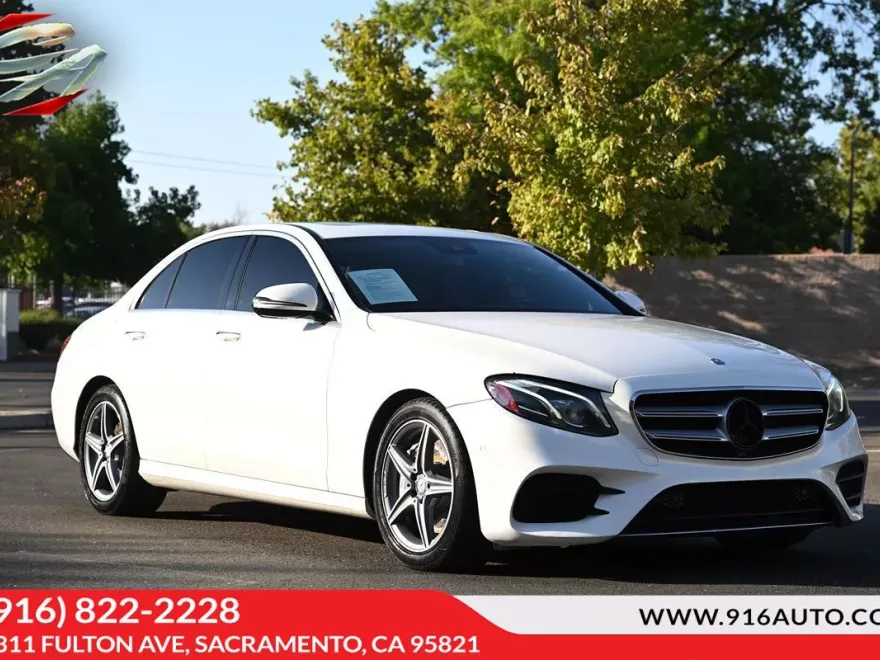 2017 Mercedes Benz E 300 Sport Sedan photo 1