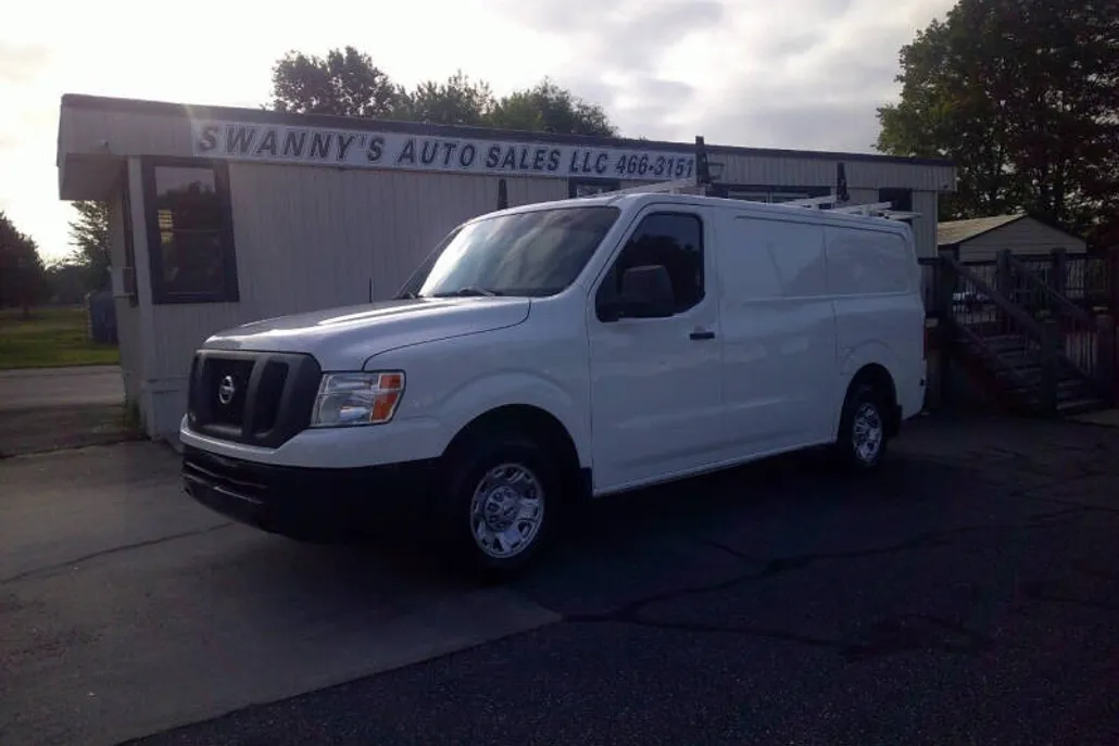 2020 Nissan NV1500 SV photo 1