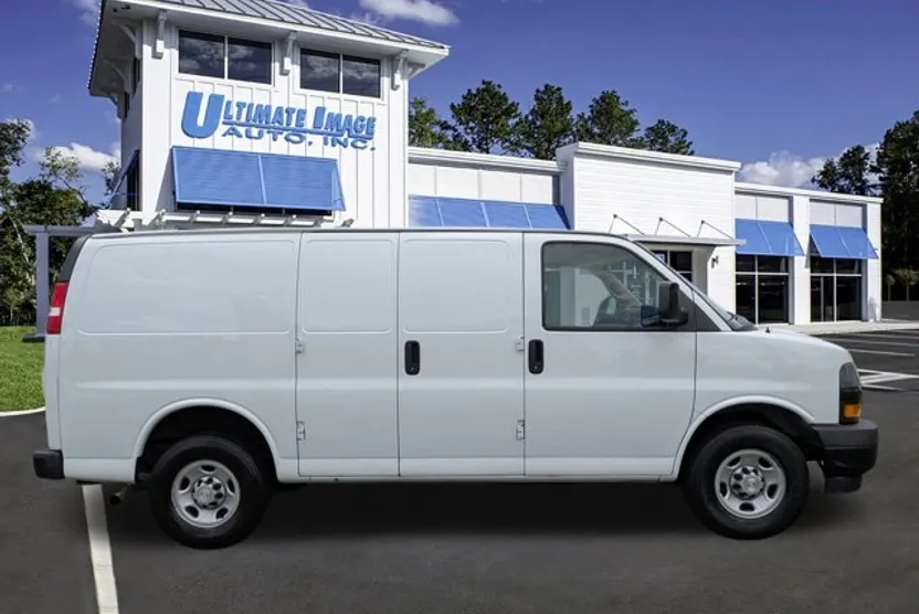 2020 Chevrolet Express Cargo Van 2500 photo 1