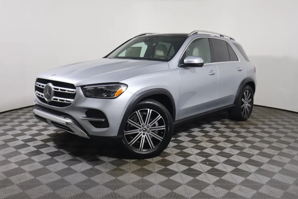 2025 Mercedes Benz GLE 350 4MATIC photo 1