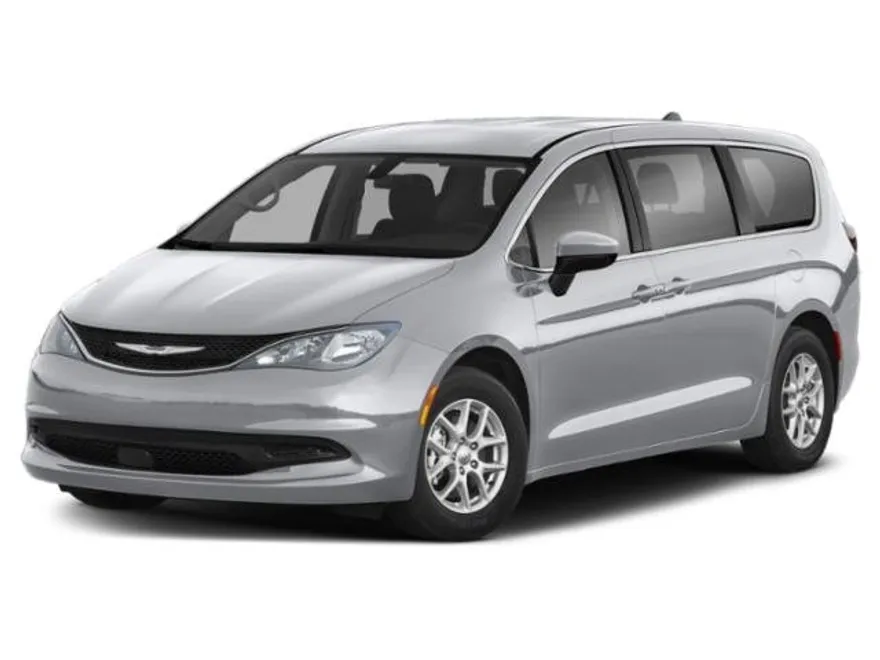 2022 Chrysler Voyager LX photo 1