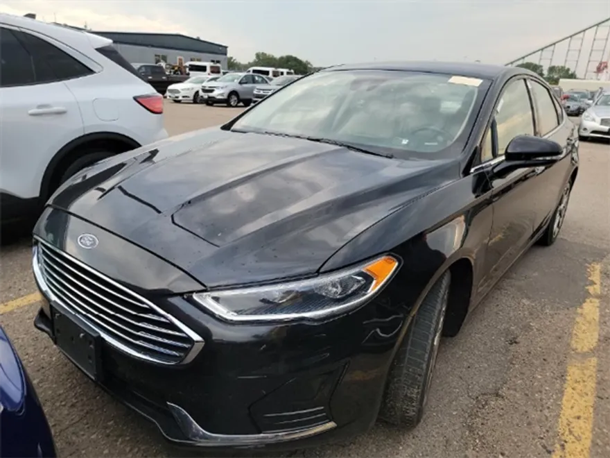 2020 Ford Fusion SEL photo 1