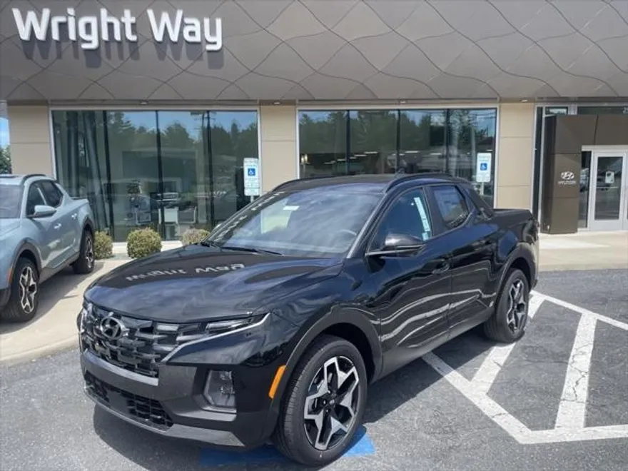 2024 Hyundai Santa Cruz Limited photo 1