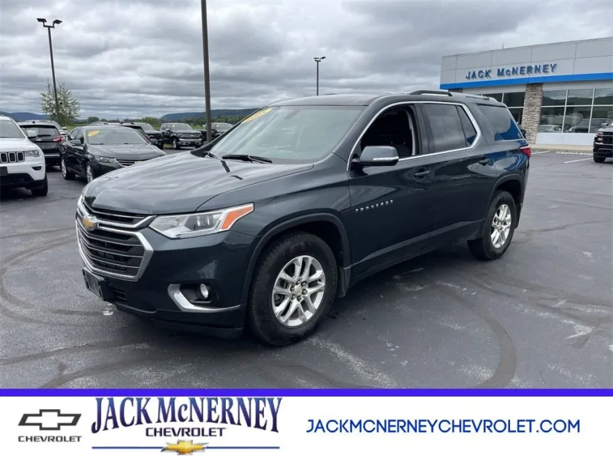 2018 Chevrolet Traverse Cloth photo 1
