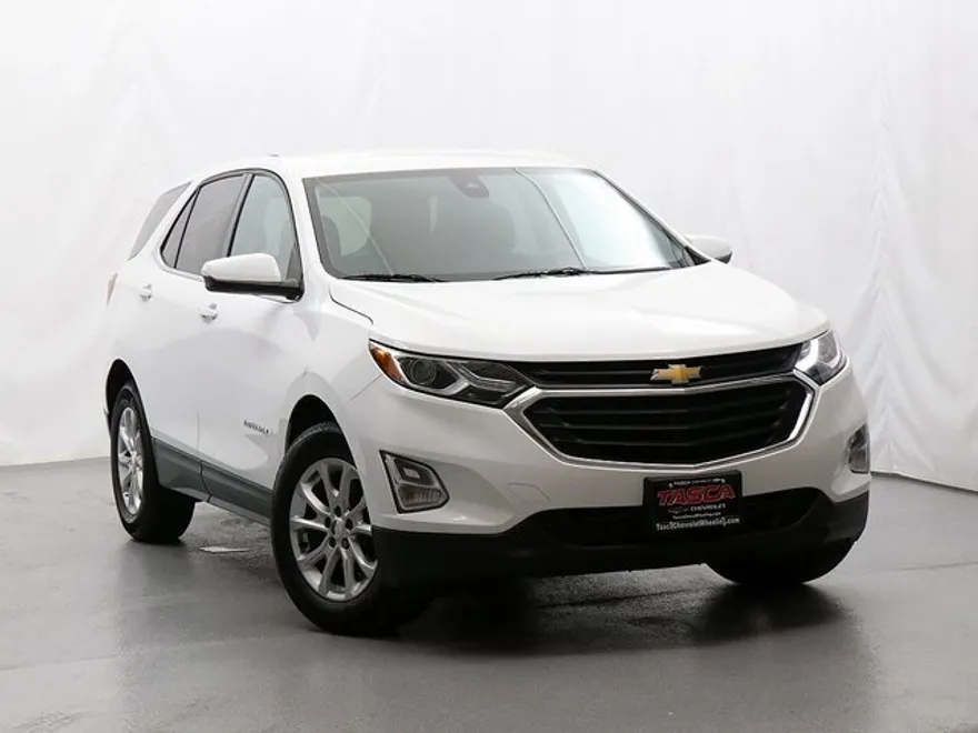 2019 Chevrolet Equinox LT photo 1