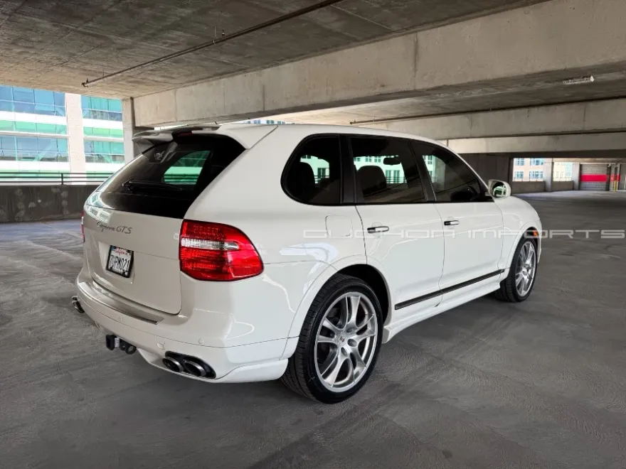 2009 Porsche Cayenne GTS photo 5