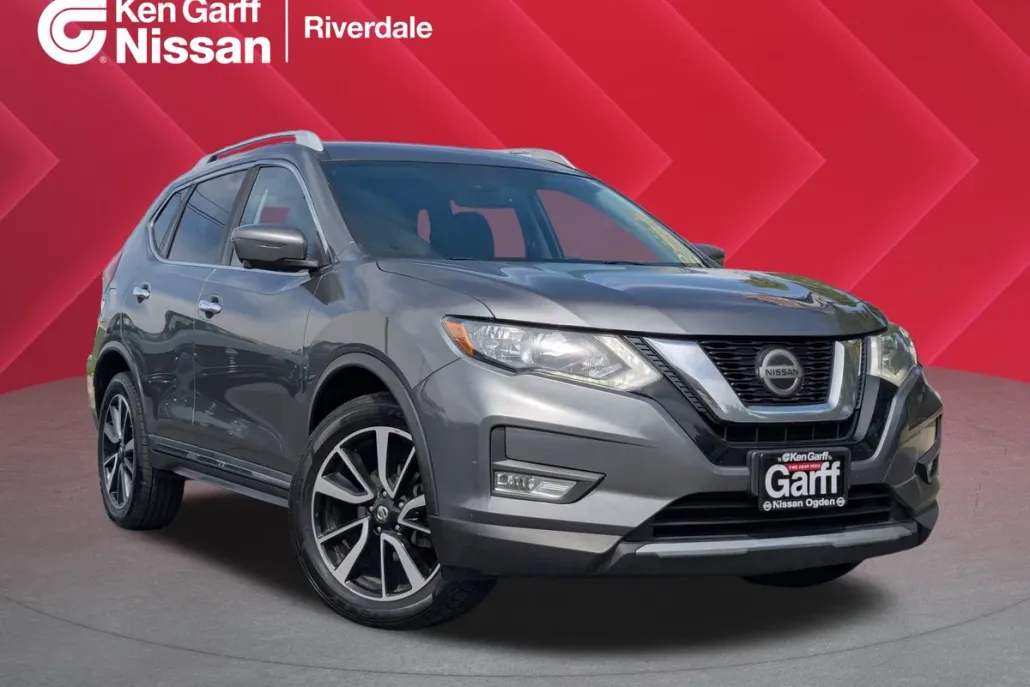 2019 Nissan Rogue SL photo 1