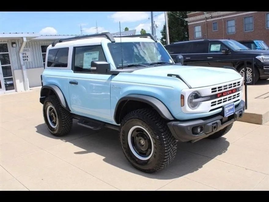 2024 Ford Bronco Heritage Limited First Edition photo 1