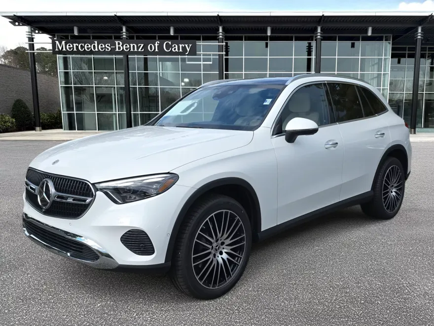 2026 Mercedes Benz GLC 300 4MATIC photo 1