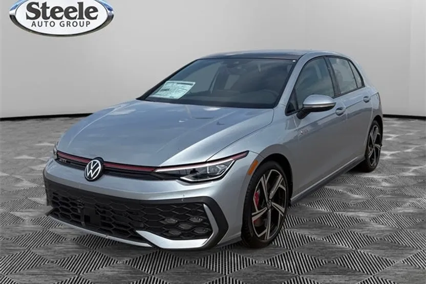 2025 Volkswagen Golf GTI SE photo 1