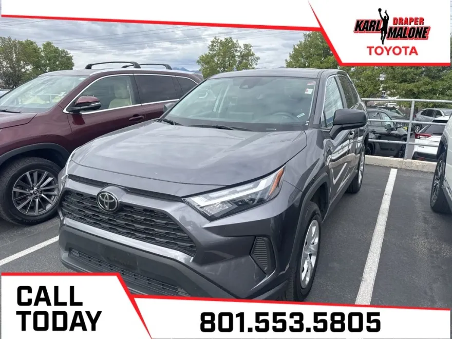 2024 Toyota RAV4 LE photo 1