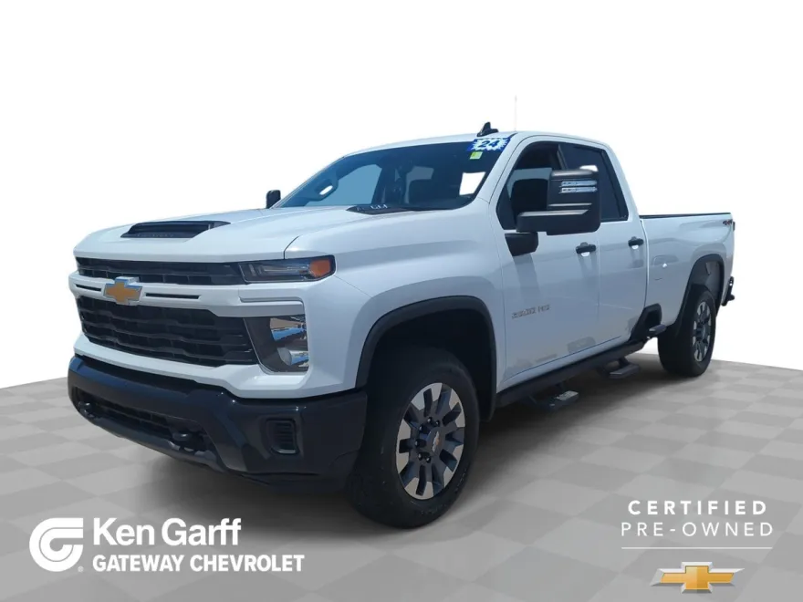 2024 Chevrolet Silverado 2500HD Custom photo 1