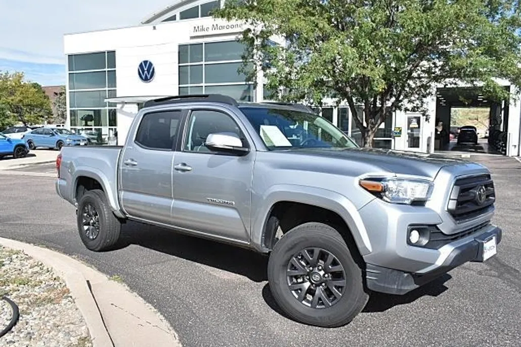2023 Toyota Tacoma SR5 photo 1