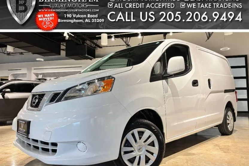 2021 Nissan NV200 SV photo 1