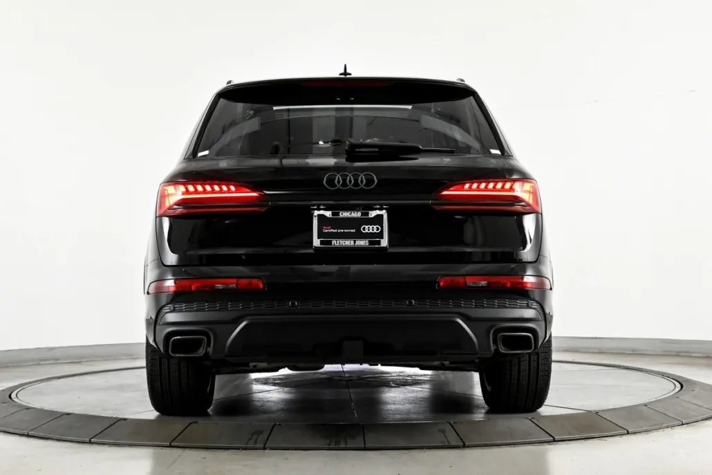 2025 Audi Q7 45 Premium Plus photo 1