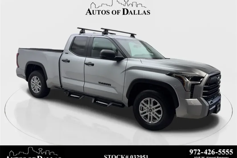 2024 Toyota Tundra SR5 photo 1