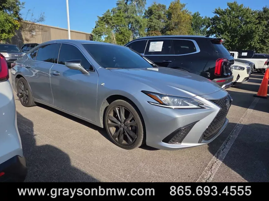 2022 Lexus ES 350 F SPORT photo 1