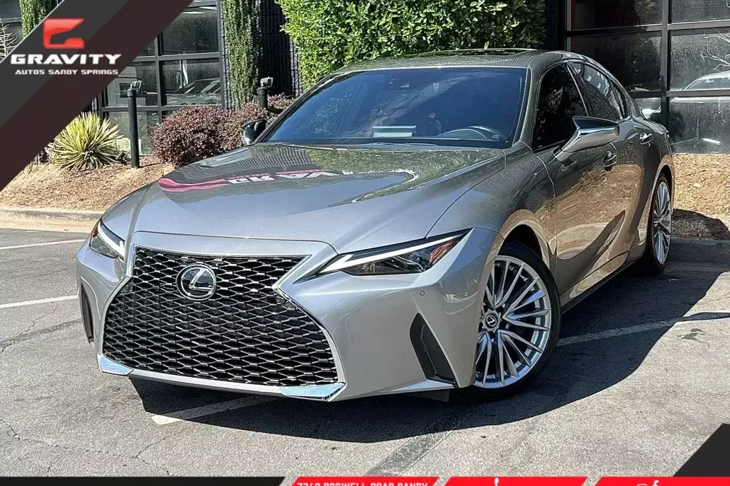 2023 Lexus IS 300 photo 1